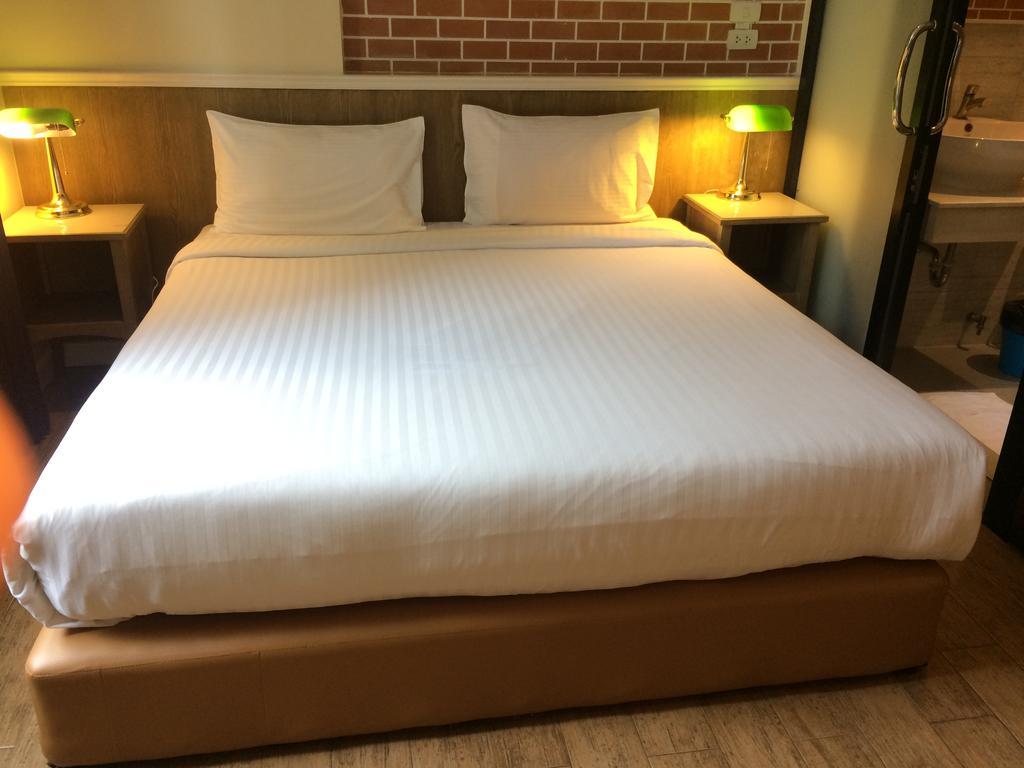 Bourbon St. Boutique מלון 4*