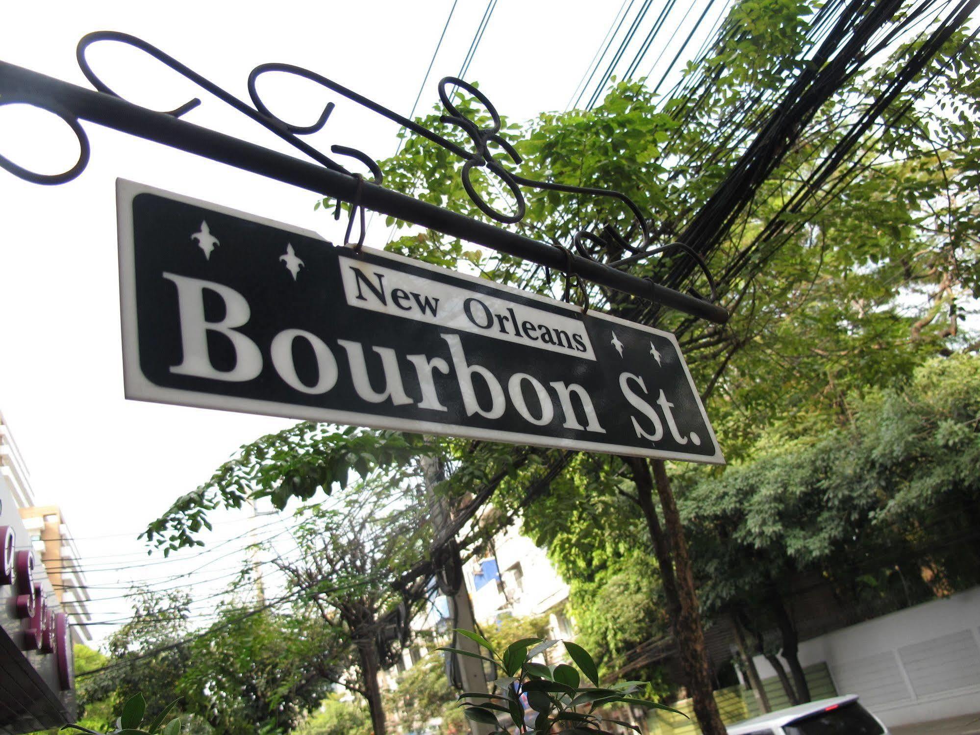 Bourbon St. Boutique מלון בנגקוק